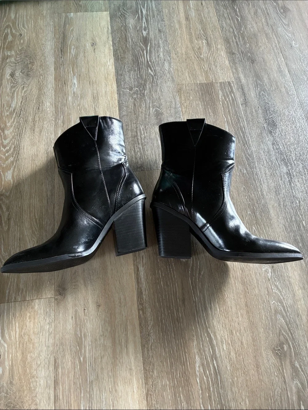 Dolce Vita Nazareth Western Heeled Boots - Picture 3 of 6